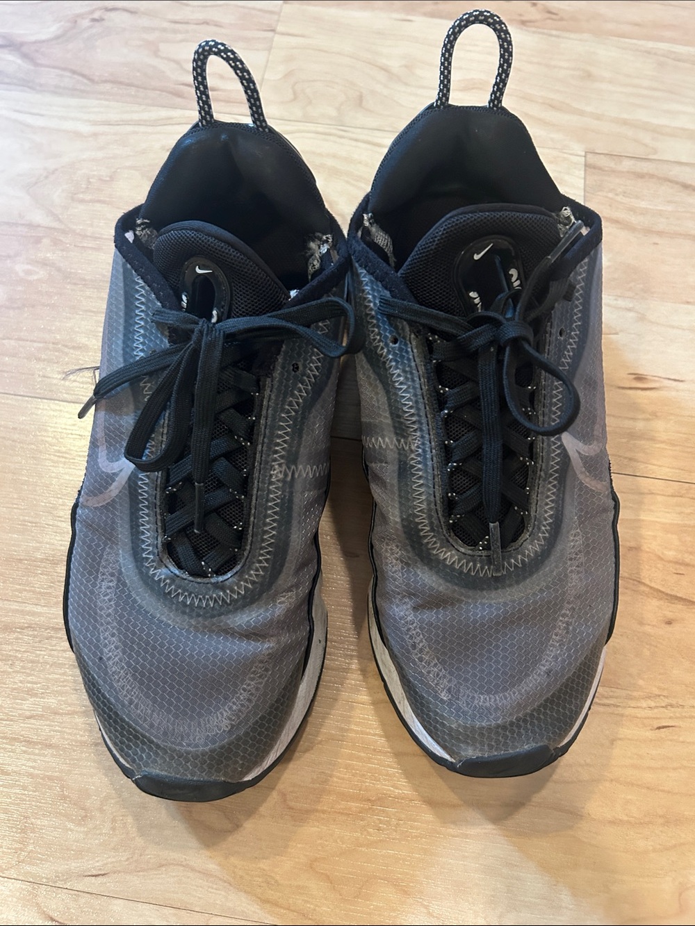 Nike Women’s Black and Gray Athletic Sneakers